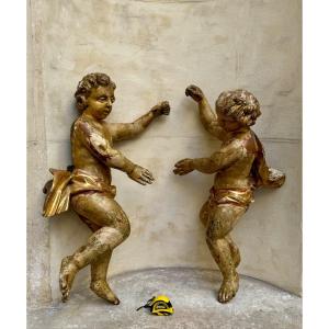 Pair Of Large Wooden Putti 18th Century 