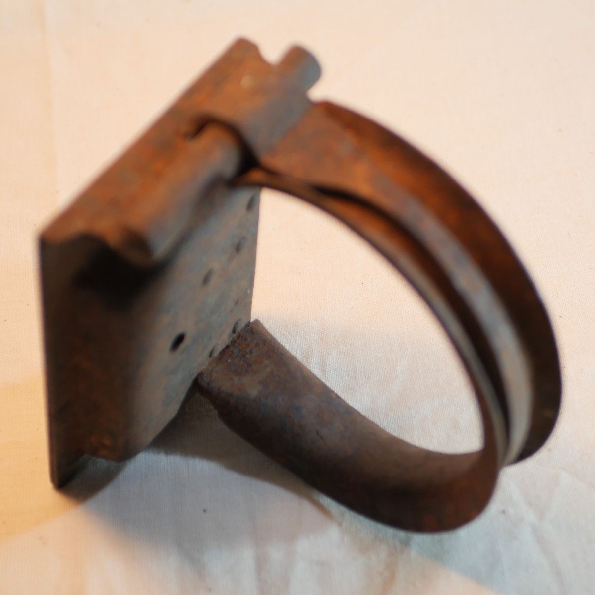 17th Century Wrought Iron Slave Fetter Padlock-photo-1