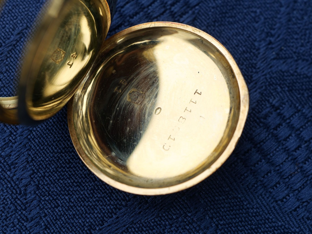 Tavannes Watch Neck Pocket In 18k Gold Carats Functional Weight 9.65 Grams 18k Gold-photo-2