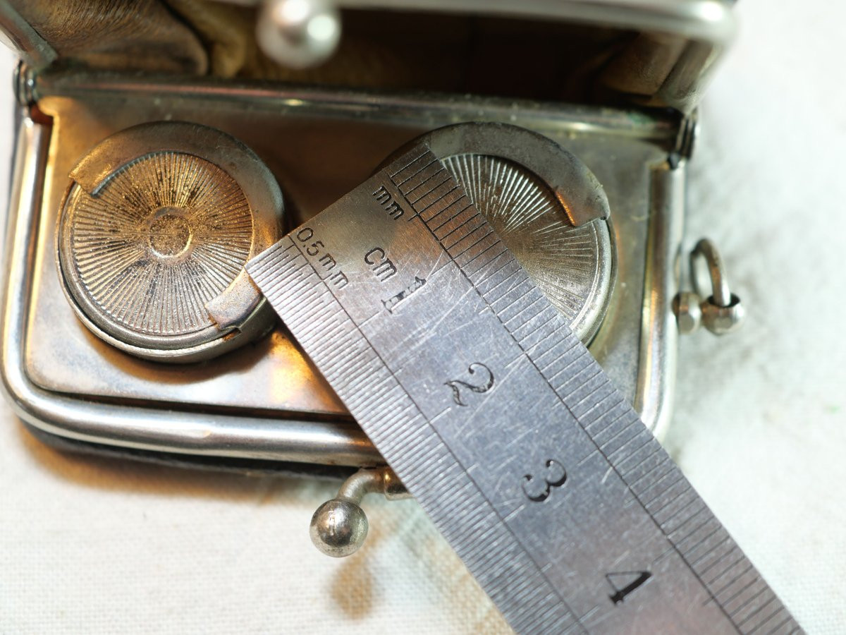 Louis d'Or Coin Case With Two Compartments, Covered In Leather, In The Shape Of A Coin Purse Ber25lou001 -photo-6