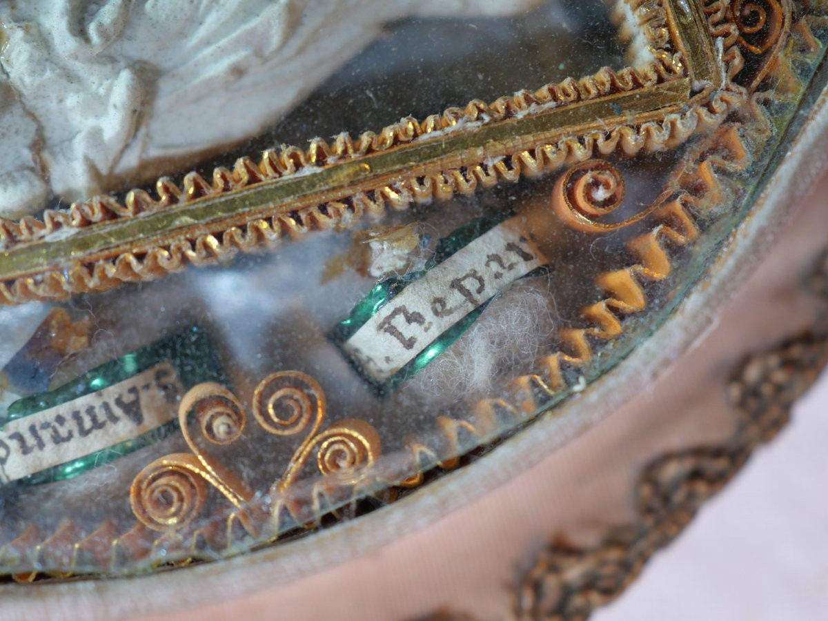 Reliquaire de poche ovale avec petite statuette époque XVIII - TIN25REL003 -photo-3