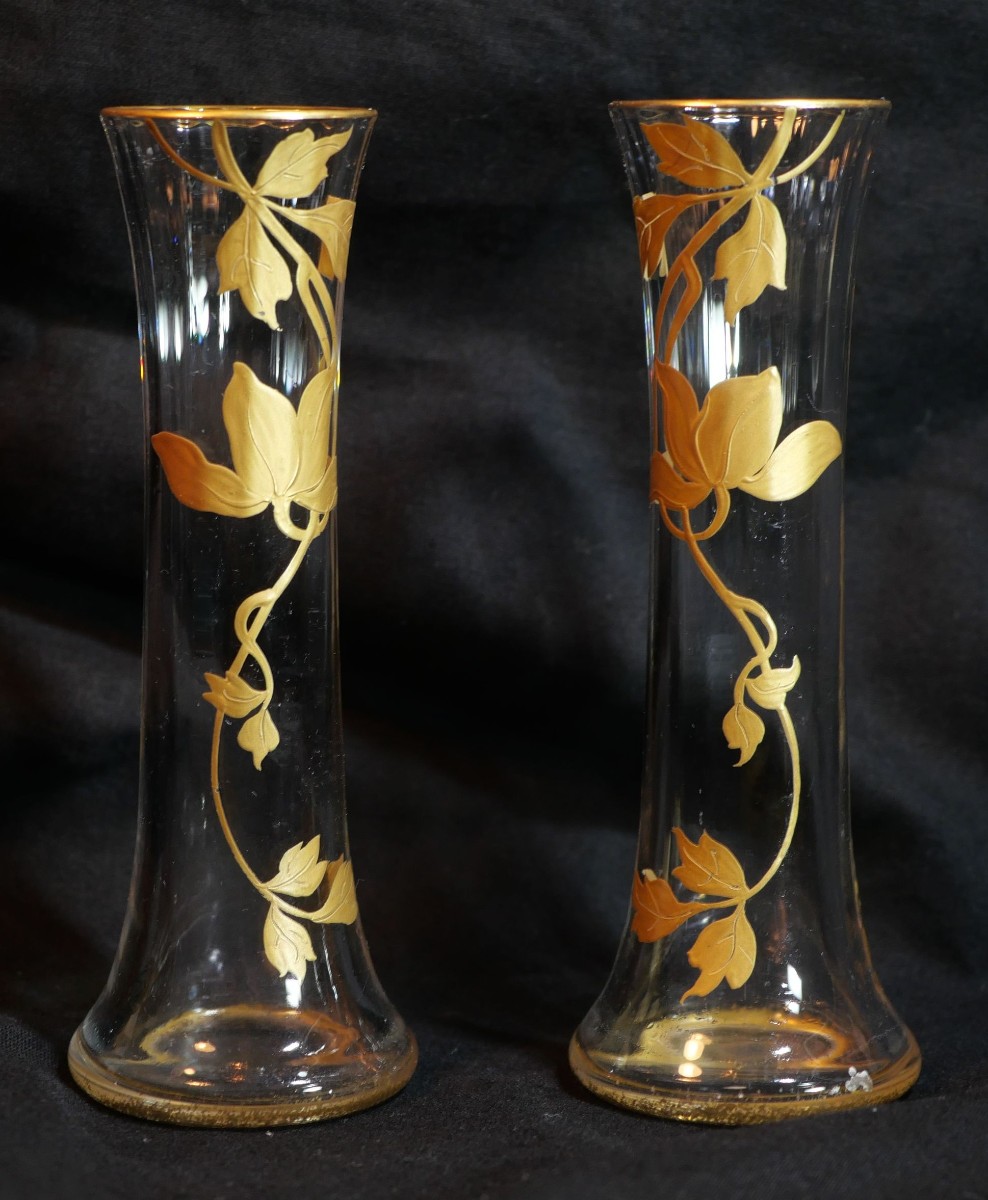 Art Nouveau - Reduced Pair Of Soliflore Vases With Vegetal Decoration And Gilt Highlights Sdc25vas004