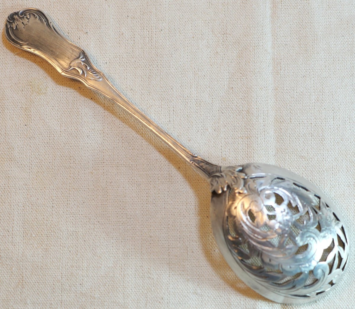 Cuillère saupoudreuse argent 38grammes Minerve VEUVE  COMPERE   SCH24SAU002-photo-2