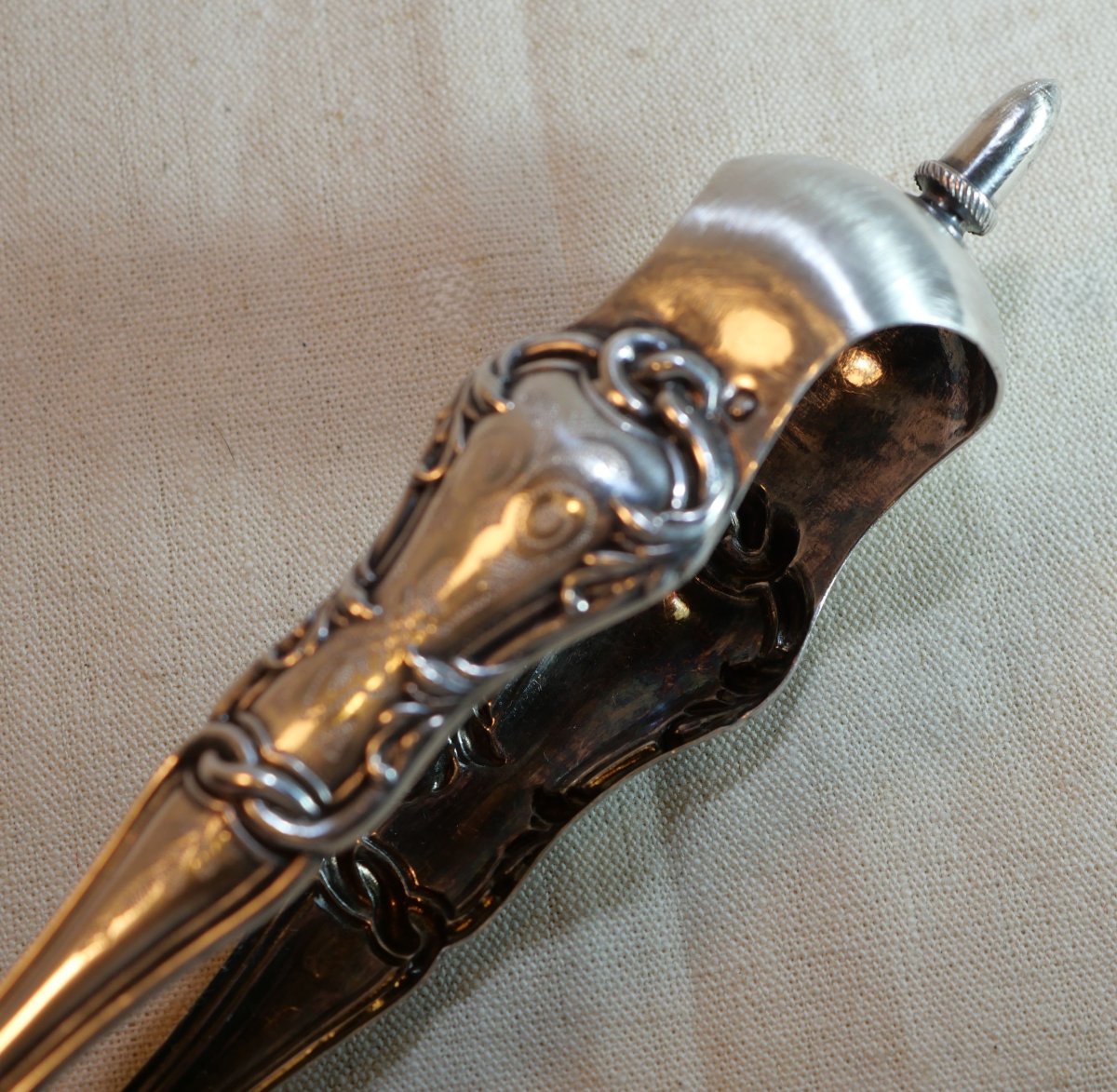 Pince à sucre argent  Minerve XIX BERTHIER poids 35,5 grammes SCH24PIN001-photo-5