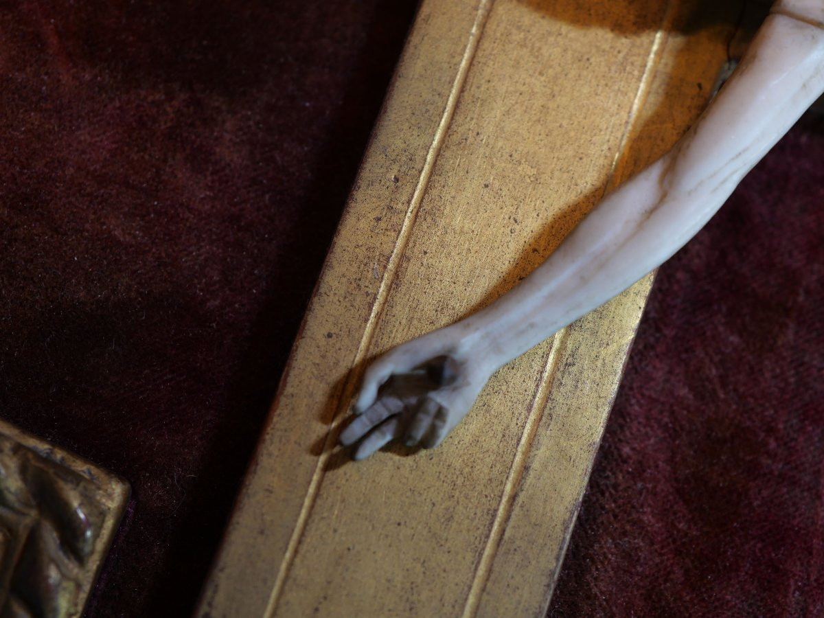 Christ ivoire sculpté encadré  – Plaquette Souvenir Curé Hamel (1893-1918) - LIS25IVO001-photo-2