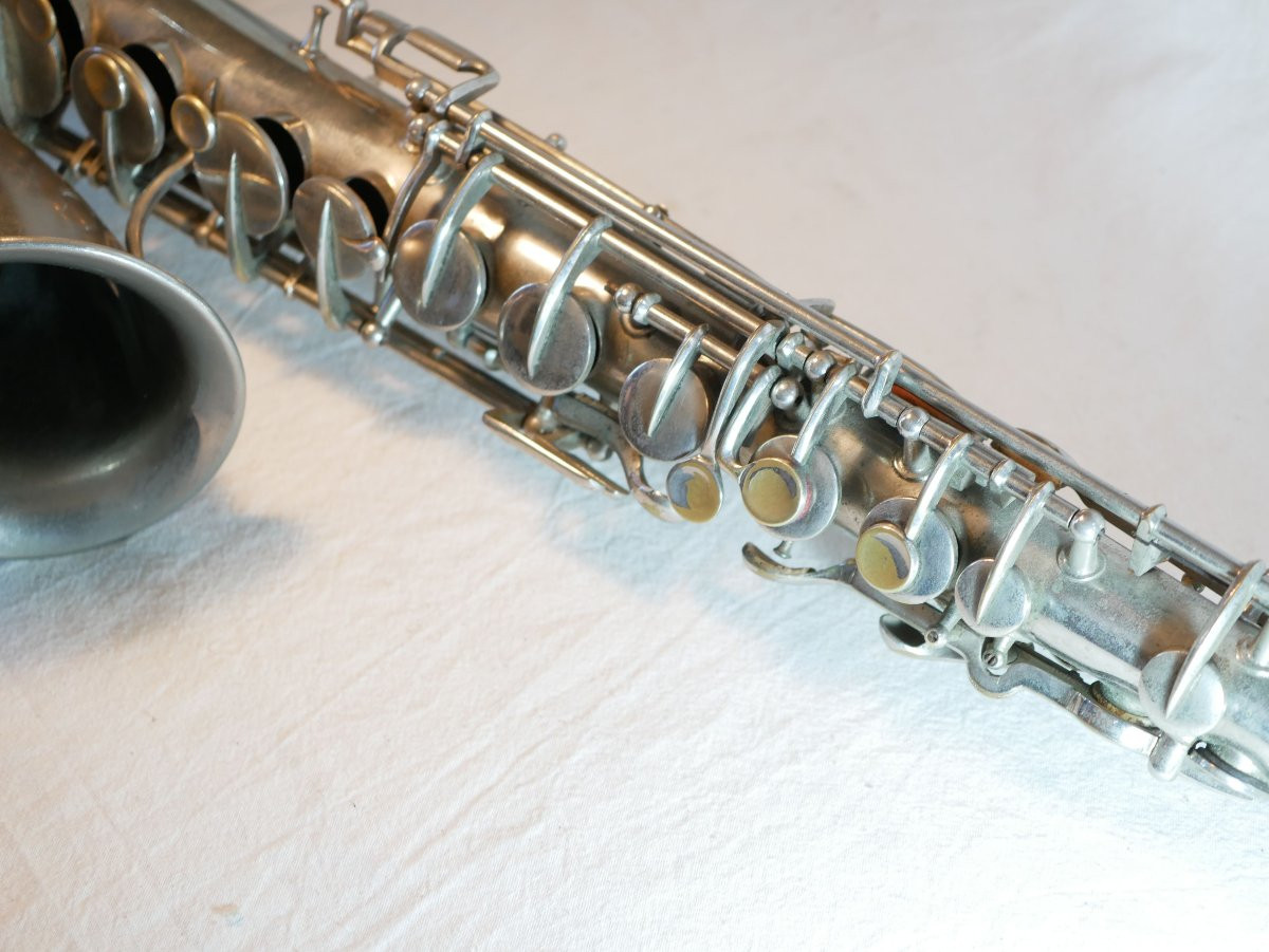 Saxophone Alto Ancien Français Argenté – Début XXe Siècle – Type Couesnon LIS26SAX001-photo-3