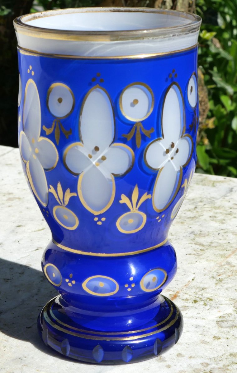 Blue And White Glass Overlay Vase With Gold Enamel Decoration - European Work, Late 19th Century Scn25ovr001-photo-2