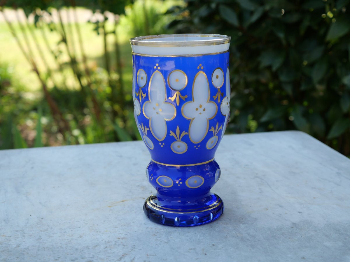 Blue And White Glass Overlay Vase With Gold Enamel Decoration - European Work, Late 19th Century Scn25ovr001-photo-3