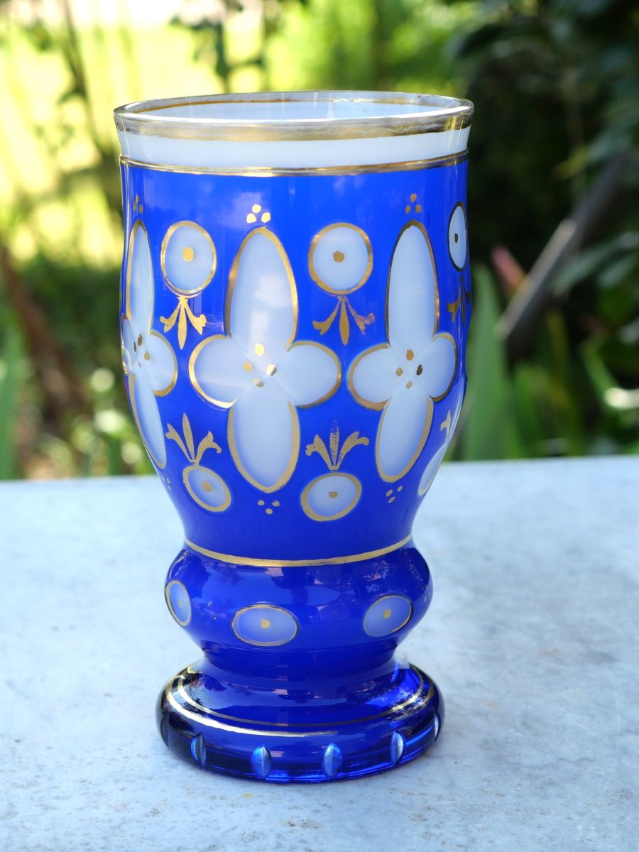 Blue And White Glass Overlay Vase With Gold Enamel Decoration - European Work, Late 19th Century Scn25ovr001-photo-4