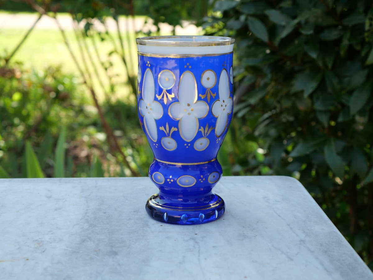 Blue And White Glass Overlay Vase With Gold Enamel Decoration - European Work, Late 19th Century Scn25ovr001-photo-6