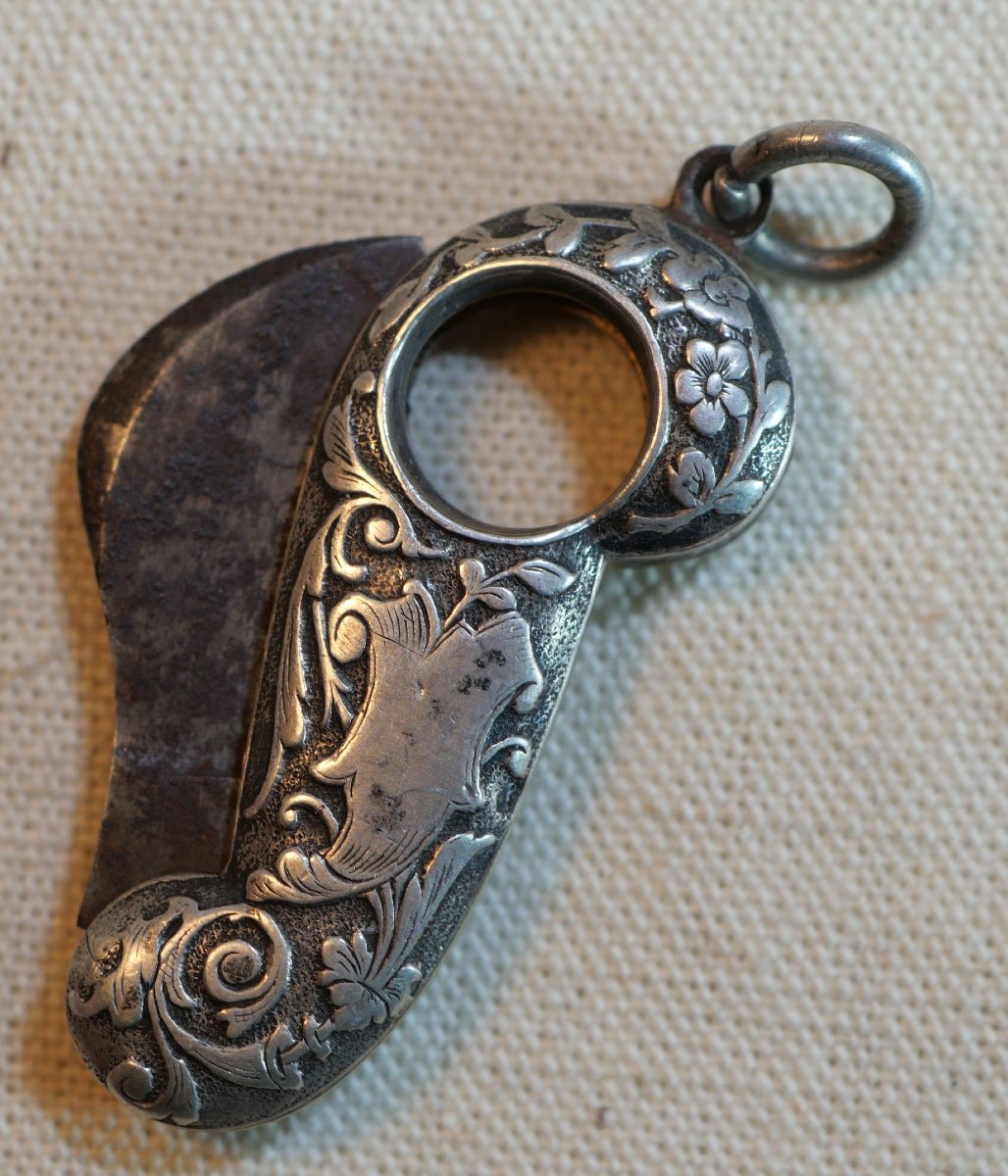 Coupe-cigare en argent et acier - Art Nouveau – XIXe siècle - SCH24CIG001-photo-4