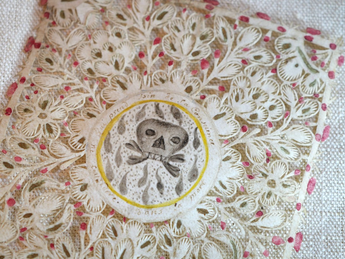 18th Century Channels Including Skull - Rev25can001-photo-1