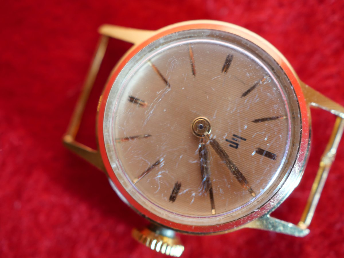 montre bracelet or LIP femme poids  3,69 grammes 18k 3 poinçons tête aigle  RBN24LIP001-photo-1