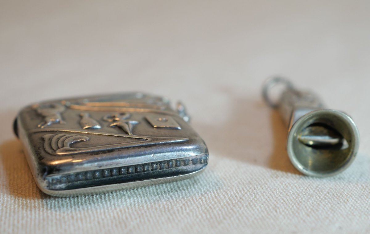 Solid Silver Pyrogen Decorated With The Attributes Of A Flambéer, Cards, Dancer ... Sch24jou001-photo-7