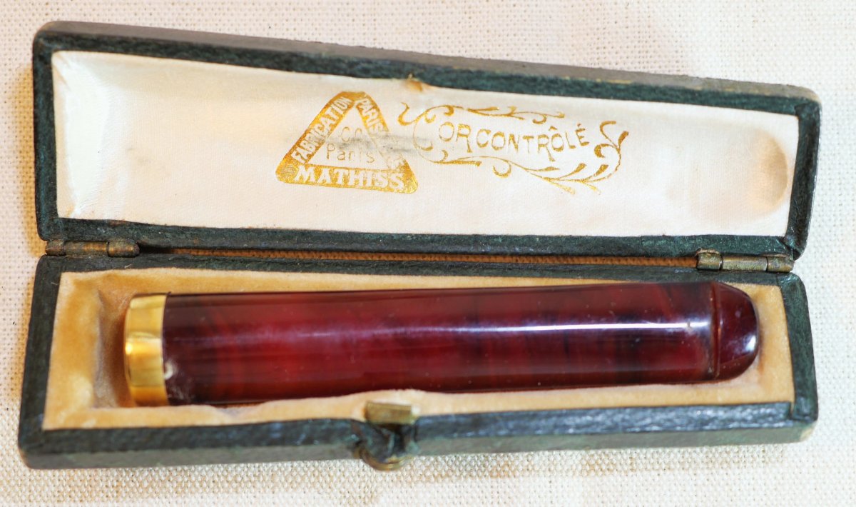 Cigarette Lighter, Amber, 750 Thousandths Gold Tip + 19th Century Case Ssl24fum002
