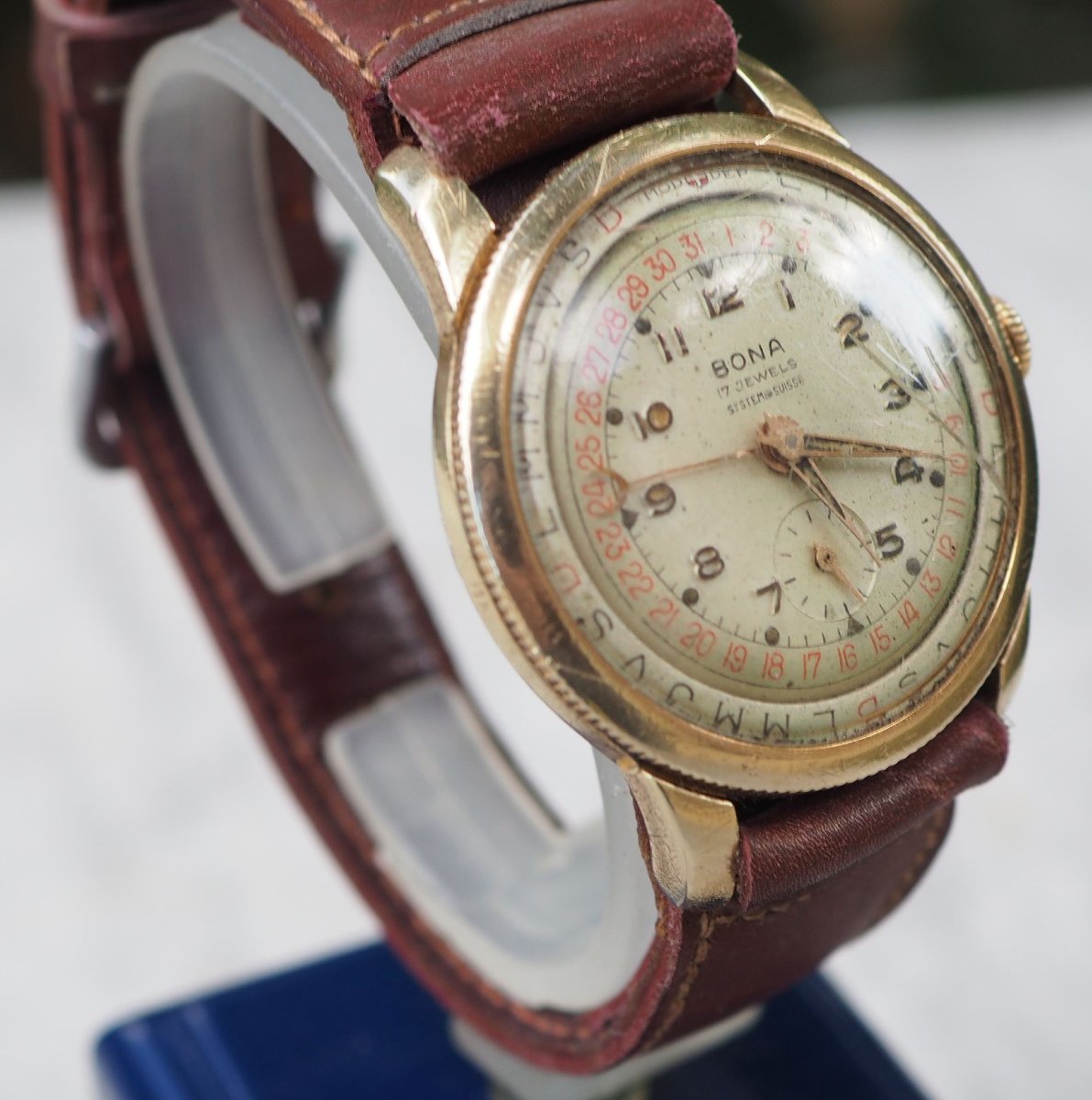 Bona Watch With Date Hand Complication - Day-of-the-week Bezel Noy26mon001-photo-3