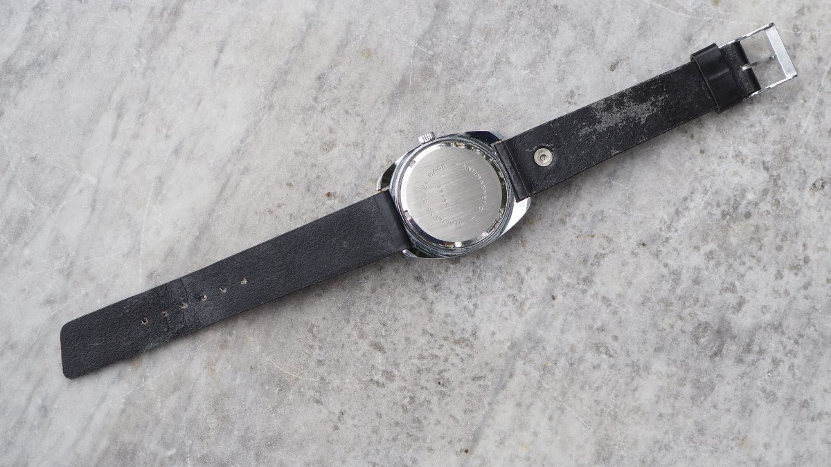 Montre bracelet homme YEMA vintage mécanique 17 jewels – IFS26YEM001-photo-2