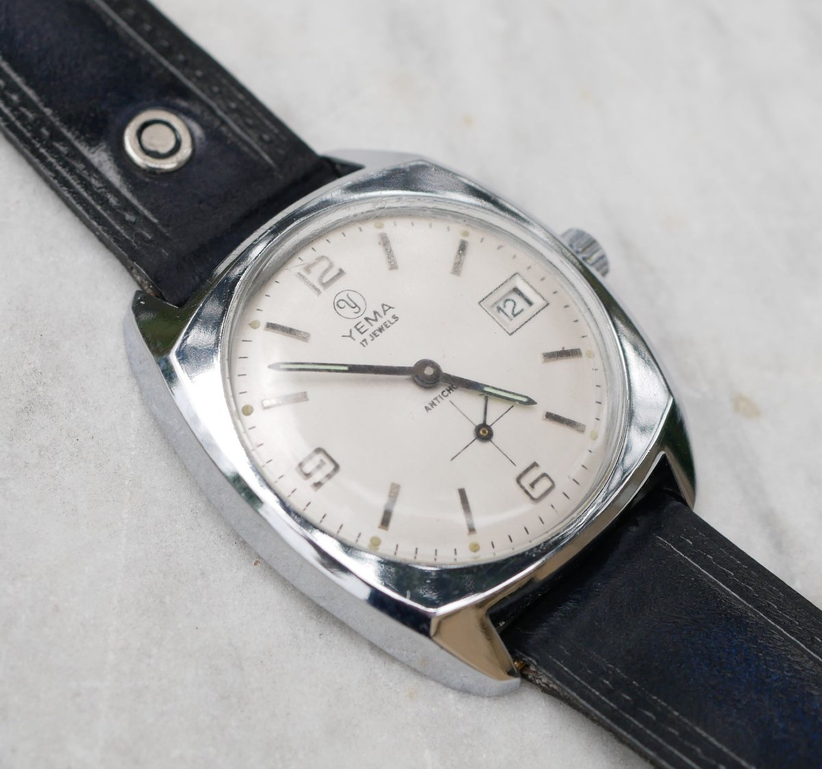 Montre bracelet homme YEMA vintage mécanique 17 jewels – IFS26YEM001-photo-7