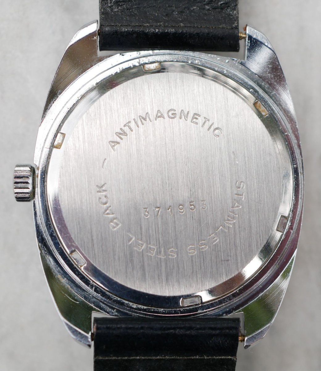 Montre bracelet homme YEMA vintage mécanique 17 jewels – IFS26YEM001-photo-8