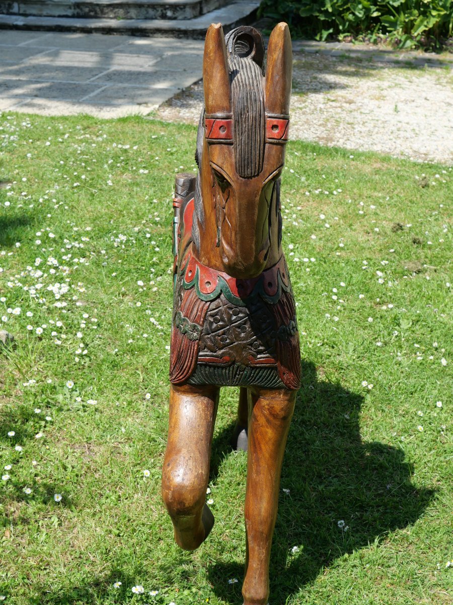 Grand cheval cérémoniel en bois sculpté et polychrome – Inde, probablement Rajasthan  Spectacul-photo-4