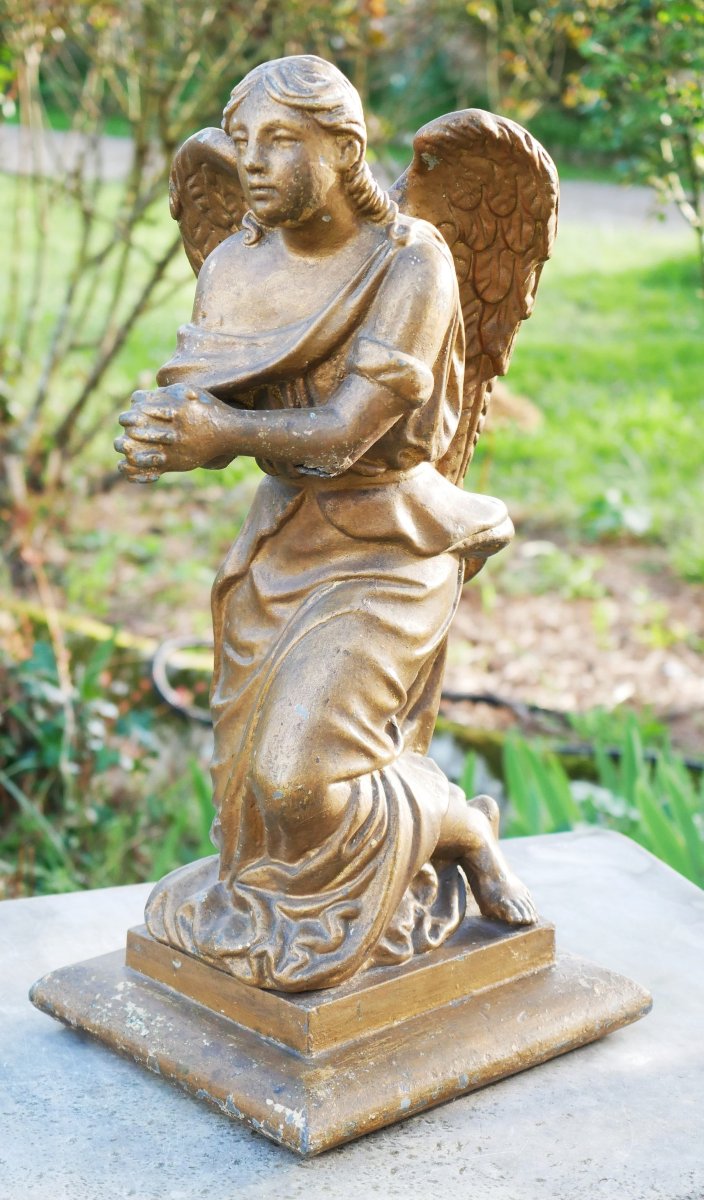 Pair Of Worshiping Angels Made Of Cast Iron — Antique Altar Sculpture — Cou23ang001-photo-1