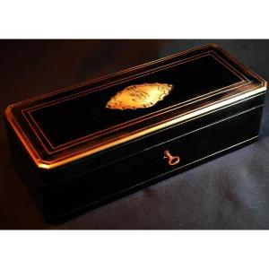Glove Box With Marquetry From The Second Empire With Golden Fillets And Numbered Reserve - 19th Century