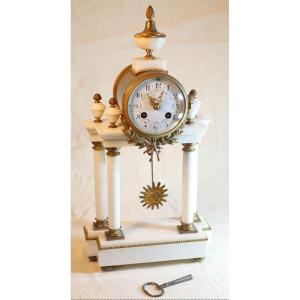 Samuel Marti White 4-column Sun Pendulum Portico Clock - Sbx23pen001