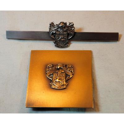 Blason Noble Faire Face - Broche, Insigne, épingle Pour Foulard Ou Cravate De Vénerie, Chasse 