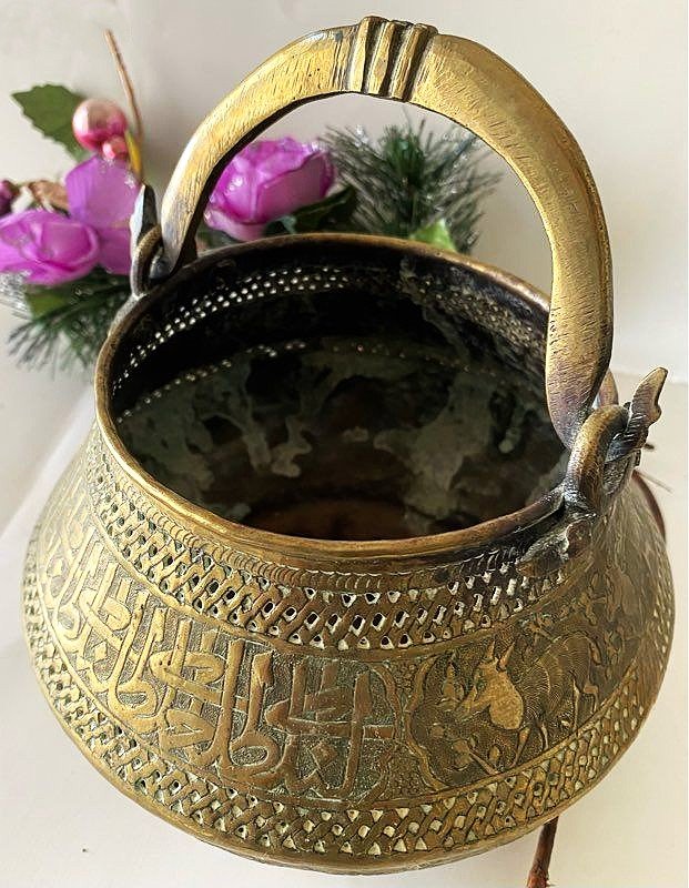 Ancient Mamluk Persian Orientalist Basin, 19th Century-photo-3