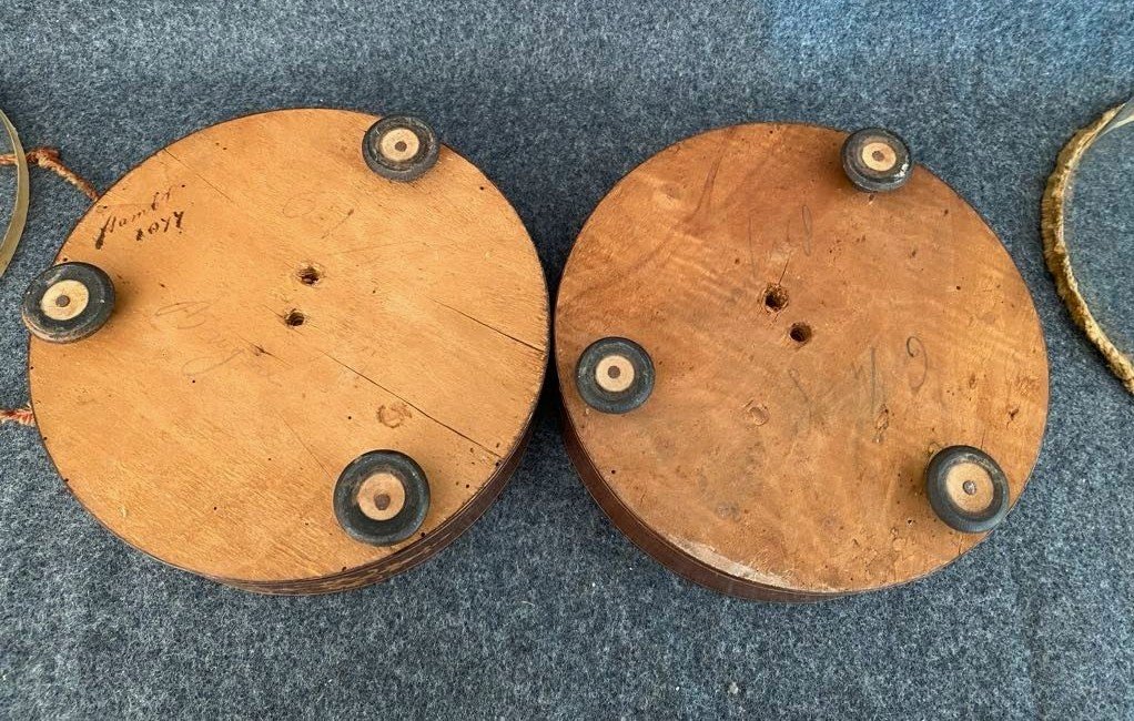 Exceptional Pair Of Large Blown Glass Globe Domes On Bases, Charles X Period-photo-5