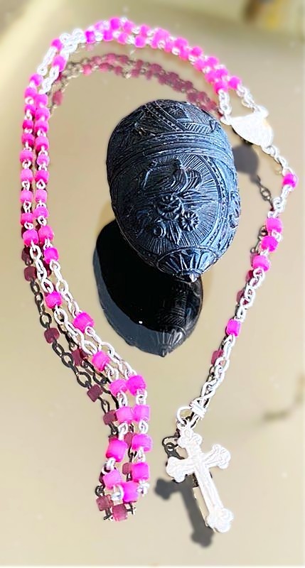 Superbe noix de Coroso ancienne finement sculptée et chapelet fin 19ème siècle