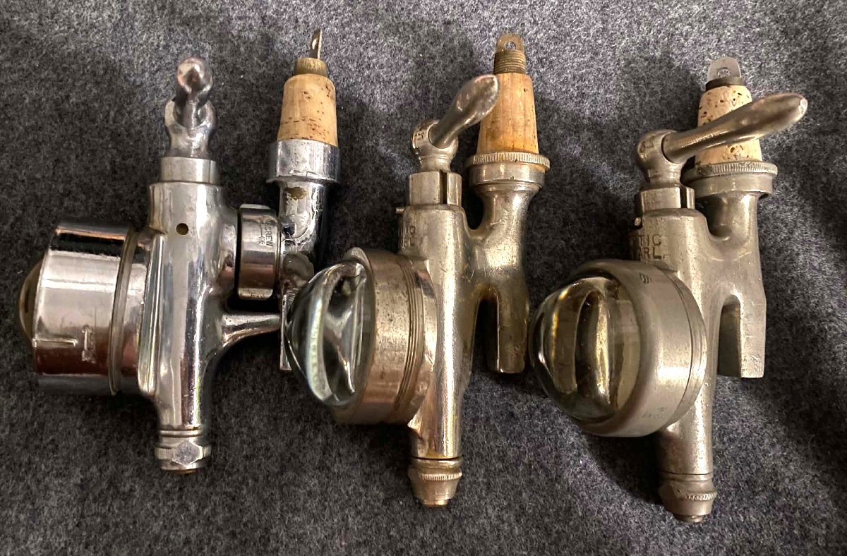 Set Of 3 Vintage Whiskey Or Gin Pourers From An English Pub, Circa The 1920s–1930s-photo-1