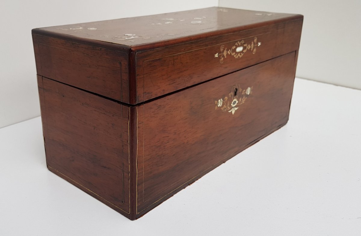 Boulle Technical Tea Box And Three Porcelain Bottles Accompanied By Gallant Scenes-photo-4