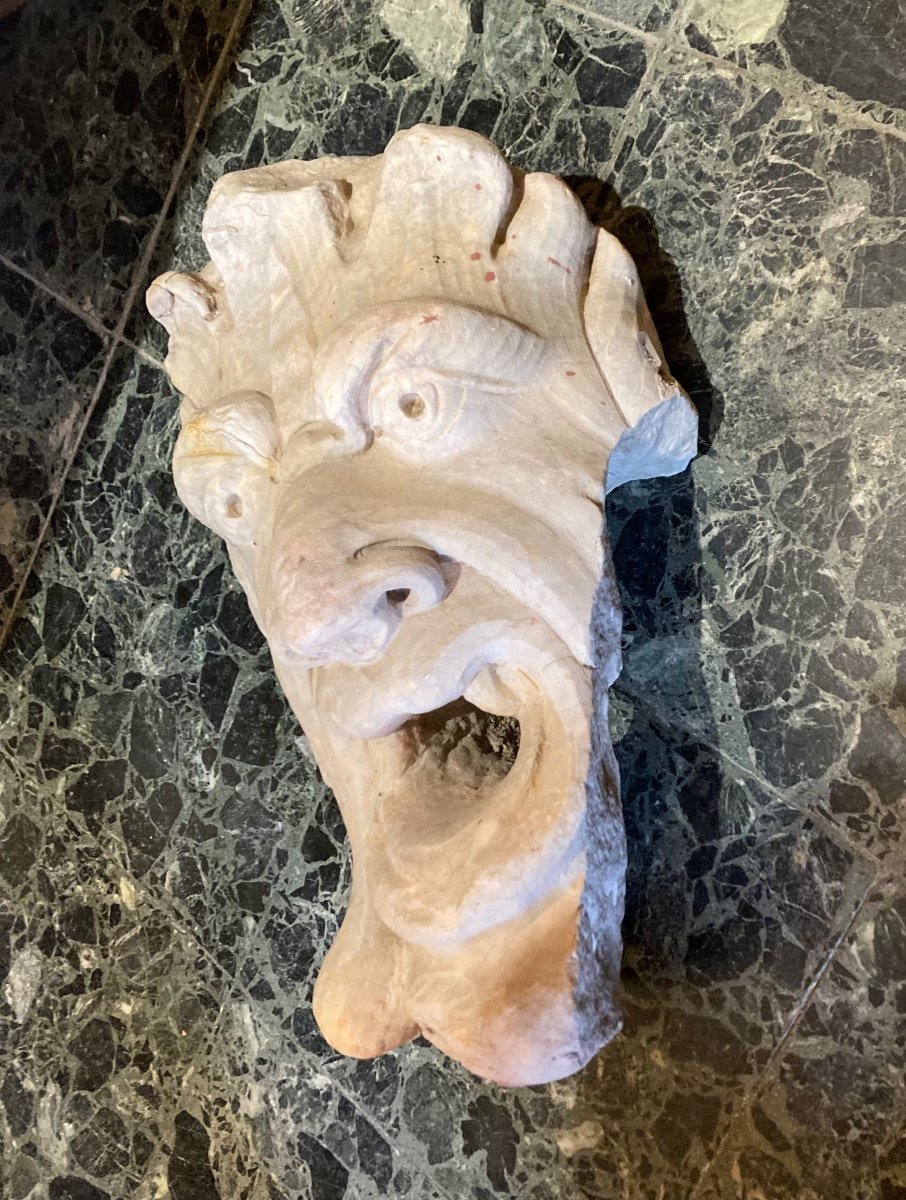 Marble Fountain Mask-photo-2