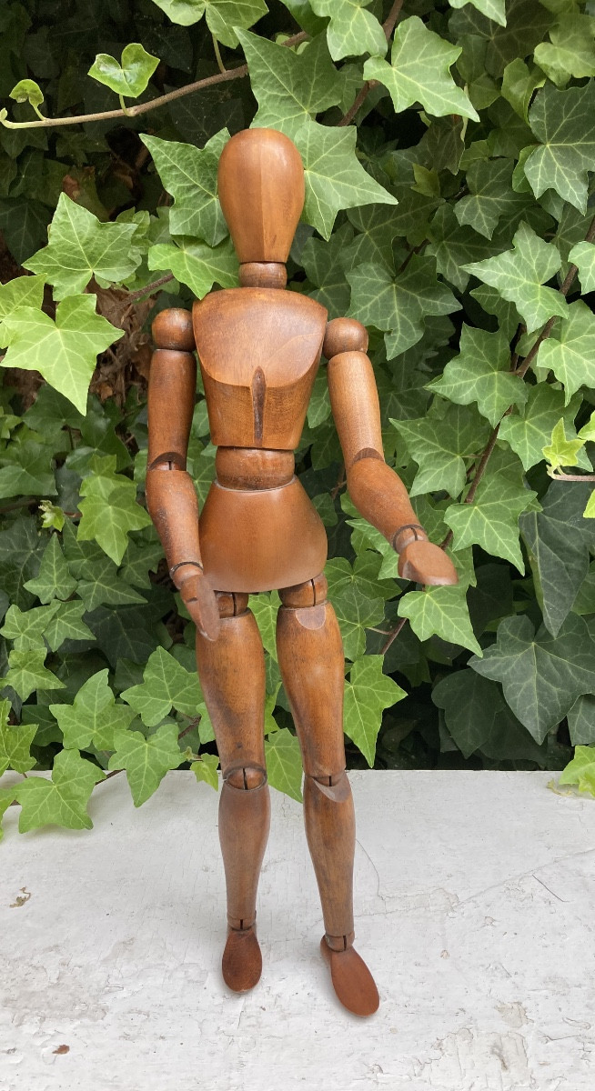 Mannequin d’artiste articulé en bois
