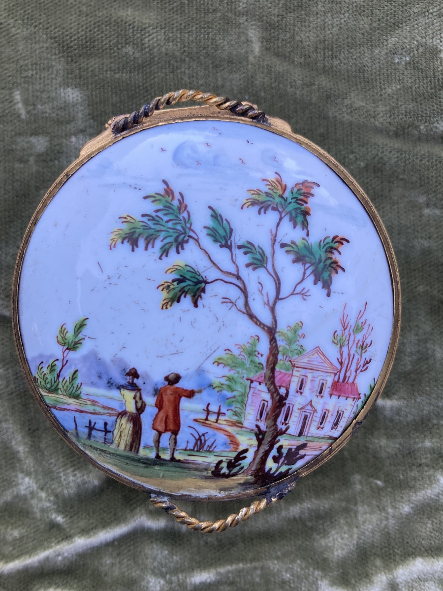 Small Enamel Box 