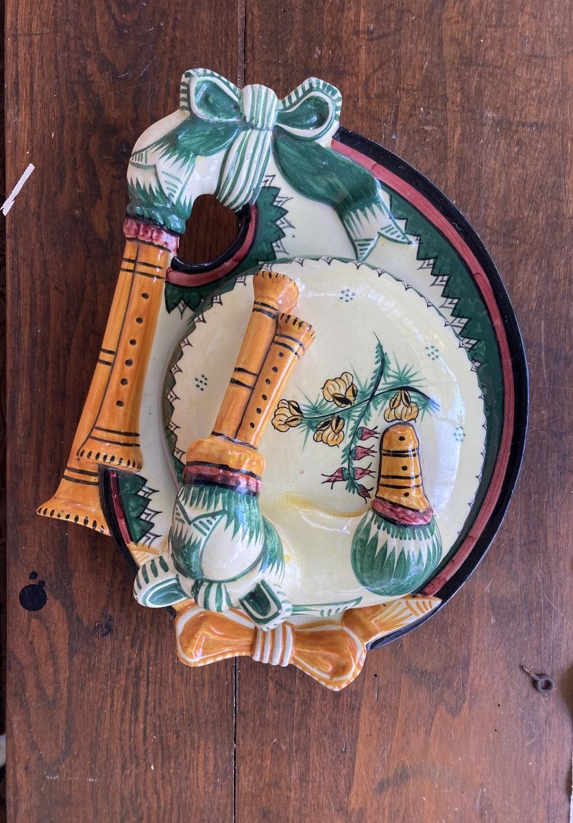 Bagpipe Butter Dish