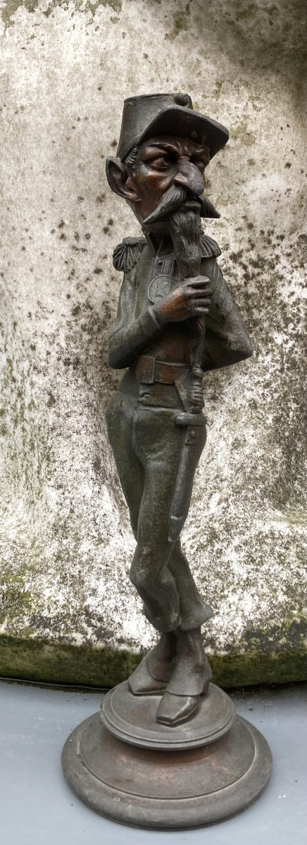 Figure Grôtesque