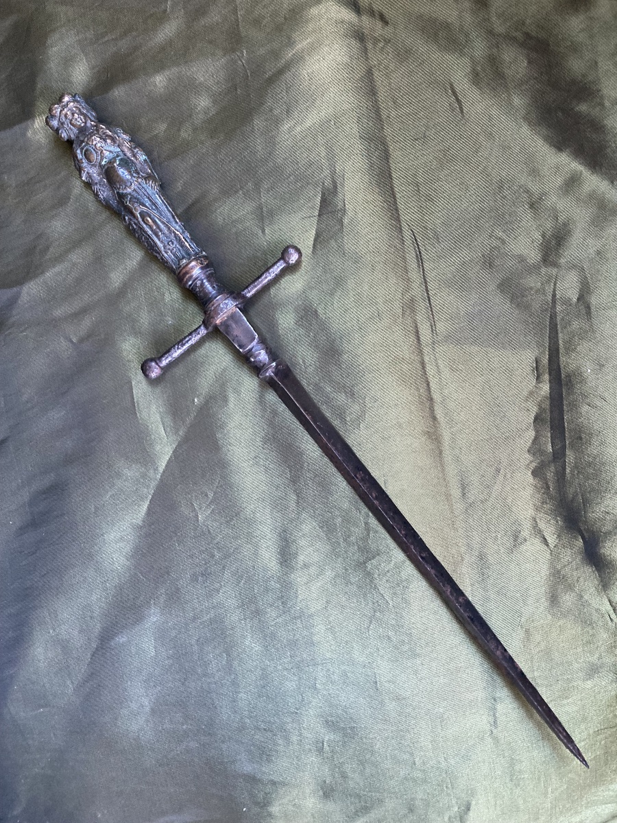 Dagger -photo-4