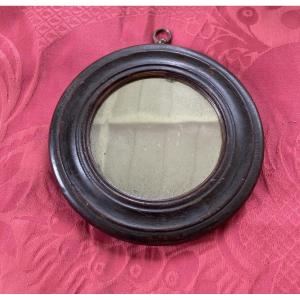 Petit Miroir