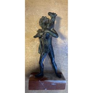Jeune bacchus