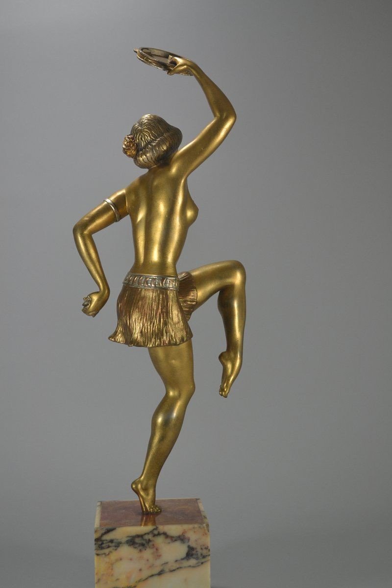 Tall Art Deco Tambourine Dancer Figure-photo-7