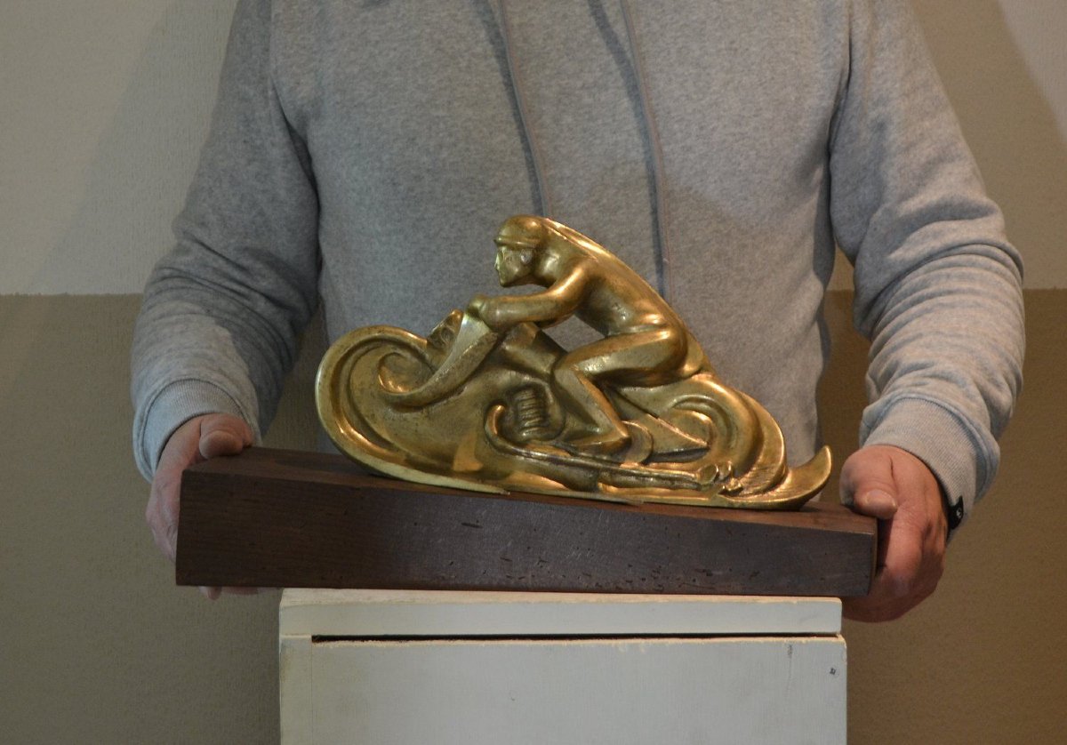 Rare sculpture en bronze d'un motocycliste. Futurisme Italien.-photo-1