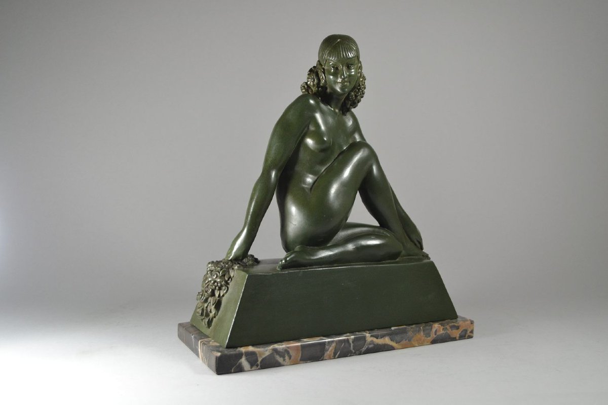 Rare Raymonde Guerbe Sculpture. Flower Garland Lady. Raymonde Guerbe (1894-1995)-photo-2