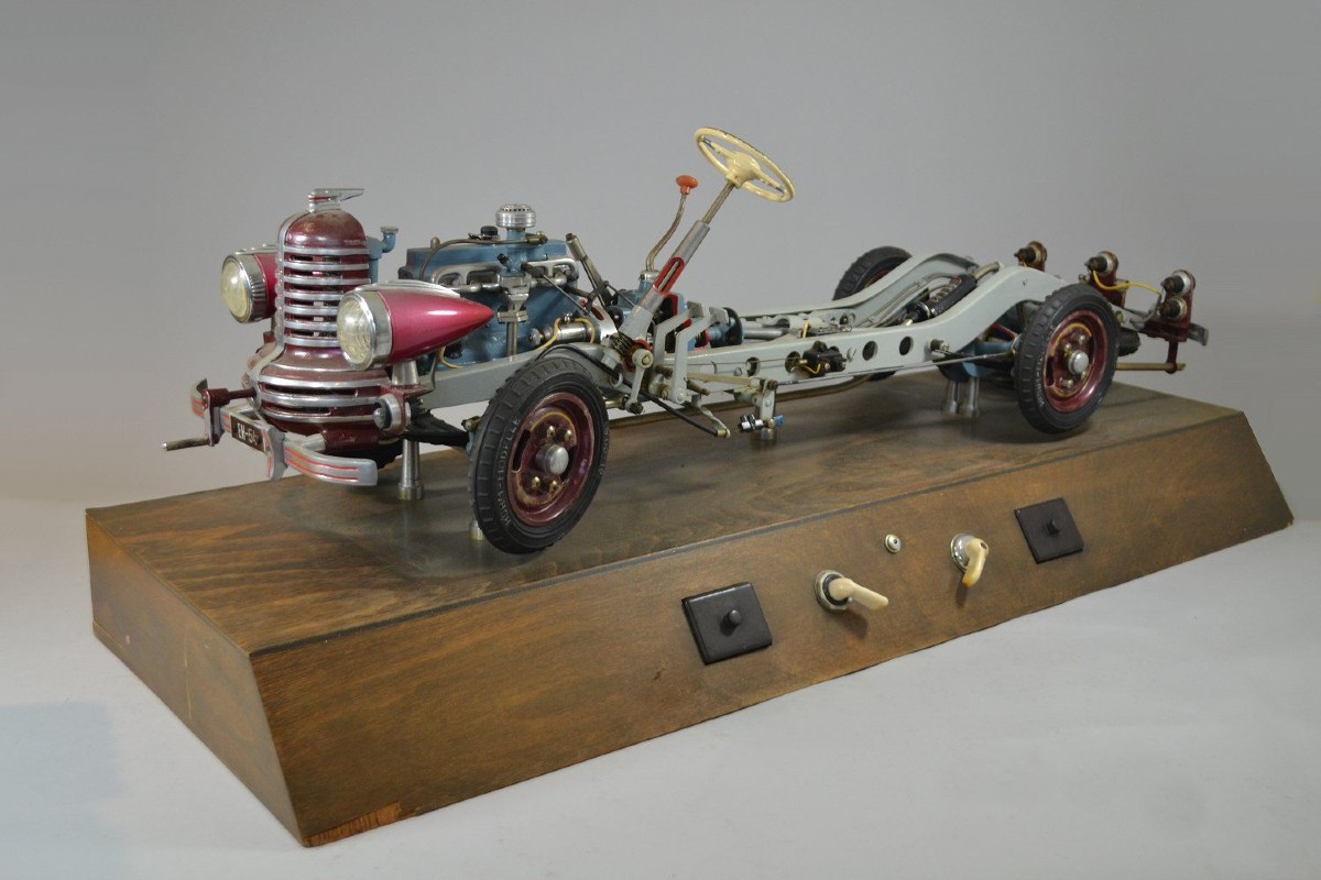 Hohm Driving School Instructional Cut-away Model Car