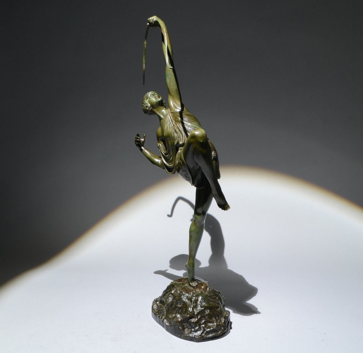 Diane chasseresse 67 cm,  sculpture art déco en bronze de Pierre Le Faguays fonderie Susse-photo-4