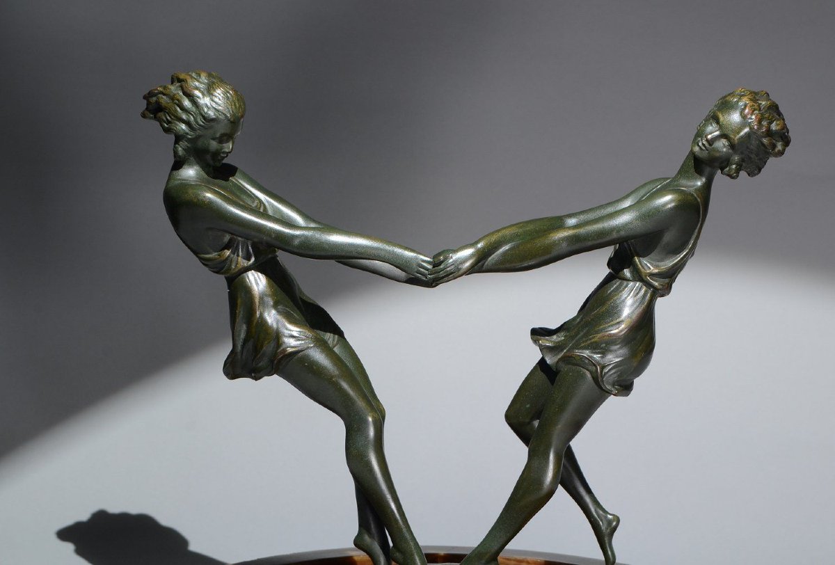 André Gilbert sculpture en bronze Art déco « La Danse ». Centre de table-photo-4