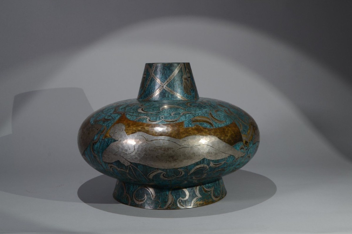 Paul Louis Mergier. Vase art déco en dinanderie. Pièce maîtresse.