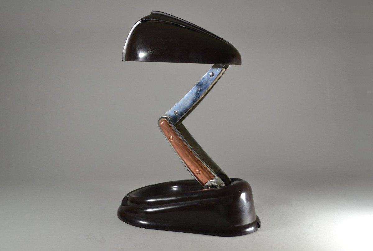 Rare Streamlined Modernist Bakelite "jumo" Lamp-photo-1