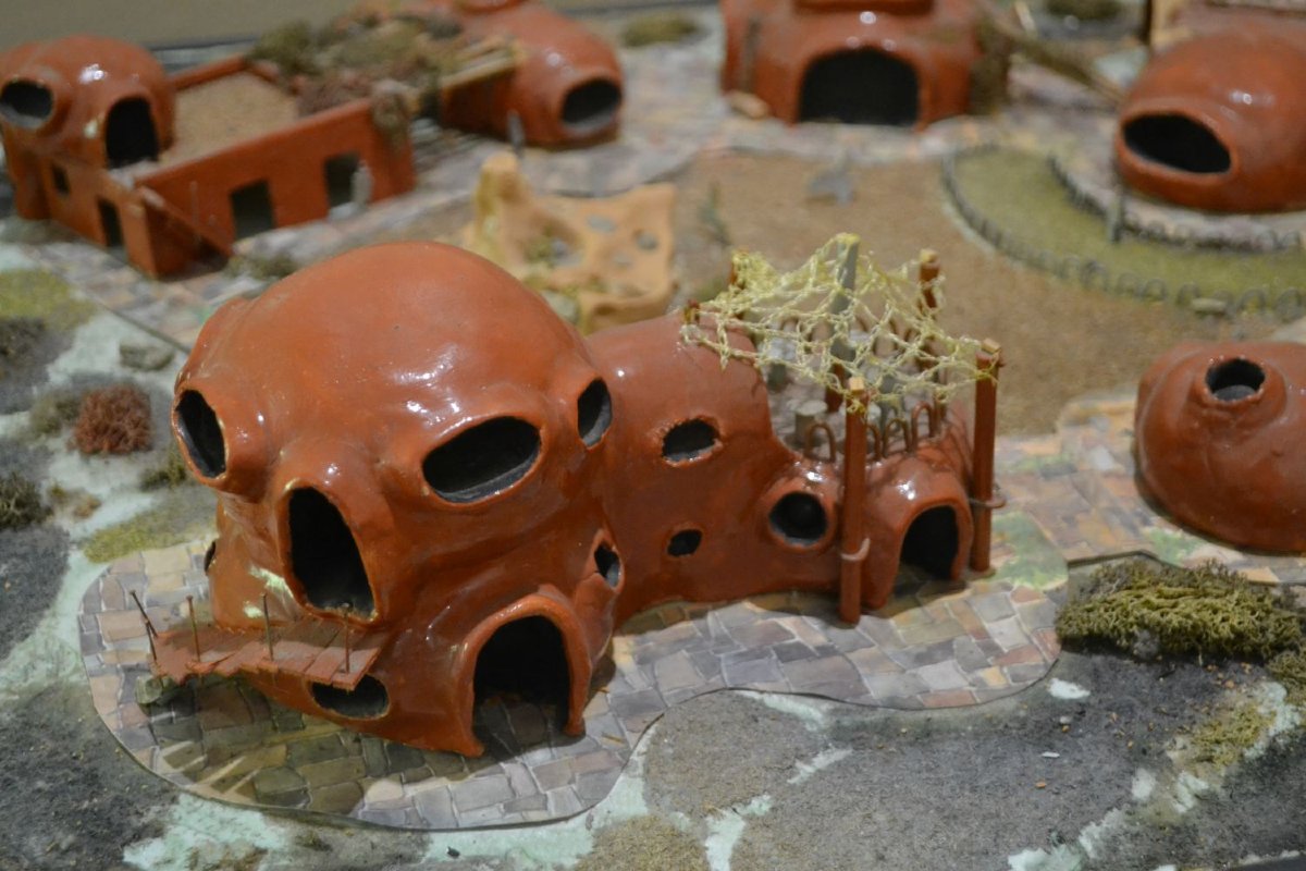 Maquette d'Architecture Organique - Style Maisons-Bulles / Utopie XXe -photo-4